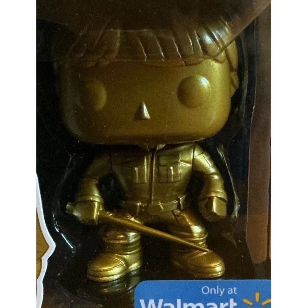 Funko Pop! Luke‎ Skywalker 93 Walmart Exclusive Gold Star Wars Disney Vinyl Toy